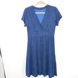 LL Bean Women Size Medium Petite MP Dress Blue Printed V Neck Wrap Short Sleeve